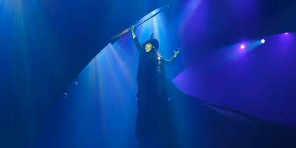 Photos: Keri René Fuller, Emma Flynn, and the New Cast of WICKED on Broadway