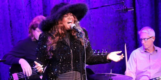 Photos: Vocalist Wendy Moten Returns To Birdland For Her Annual Concert Photos