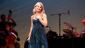 Photos: Kelli O'Hara, Santino Fontana and More at Westport Country Playhouse Gala
