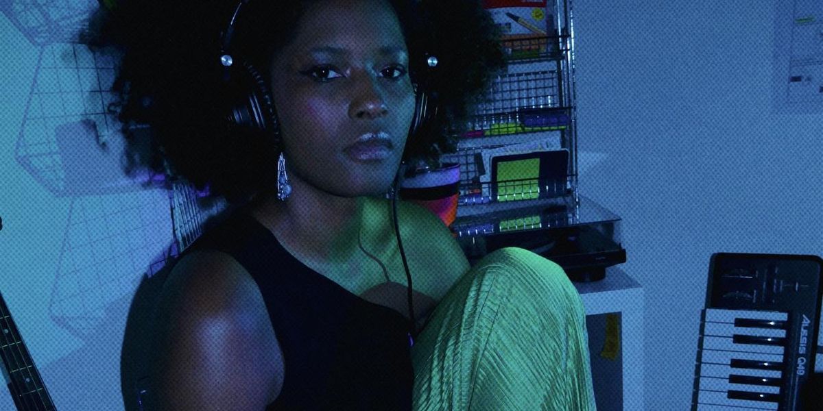 Photos: megiapa Shares New Track & Video for 