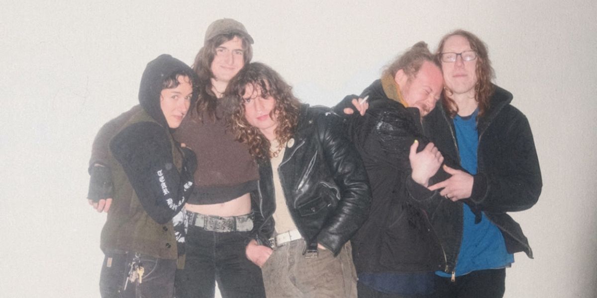 Pigeon Pit Releases New Single 'Bronco' Ahead of Forthcoming Album