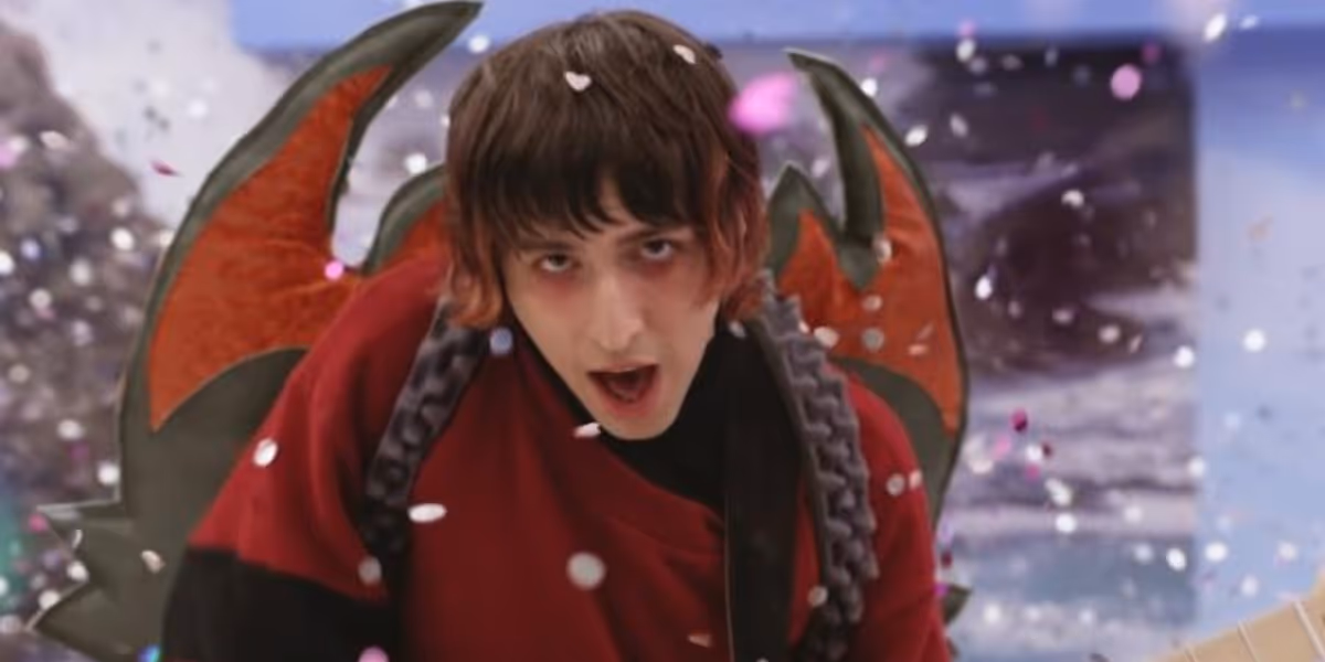 Porter Robinson Debuts Bracing New Single 'Cheerleader'