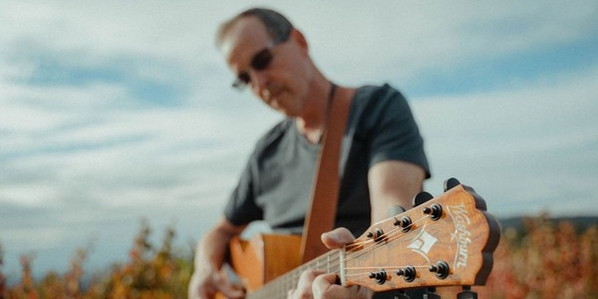 Portland Americana Artist Paul Nourigat Releases New Single 'Will Not Pretend'