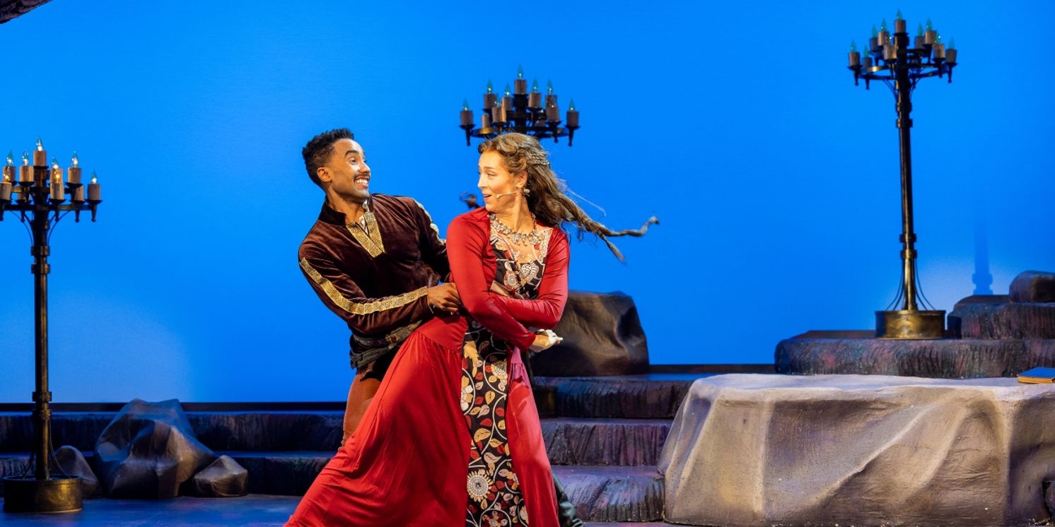 Previews: CAMELOT at The Cape Playhouse  Image