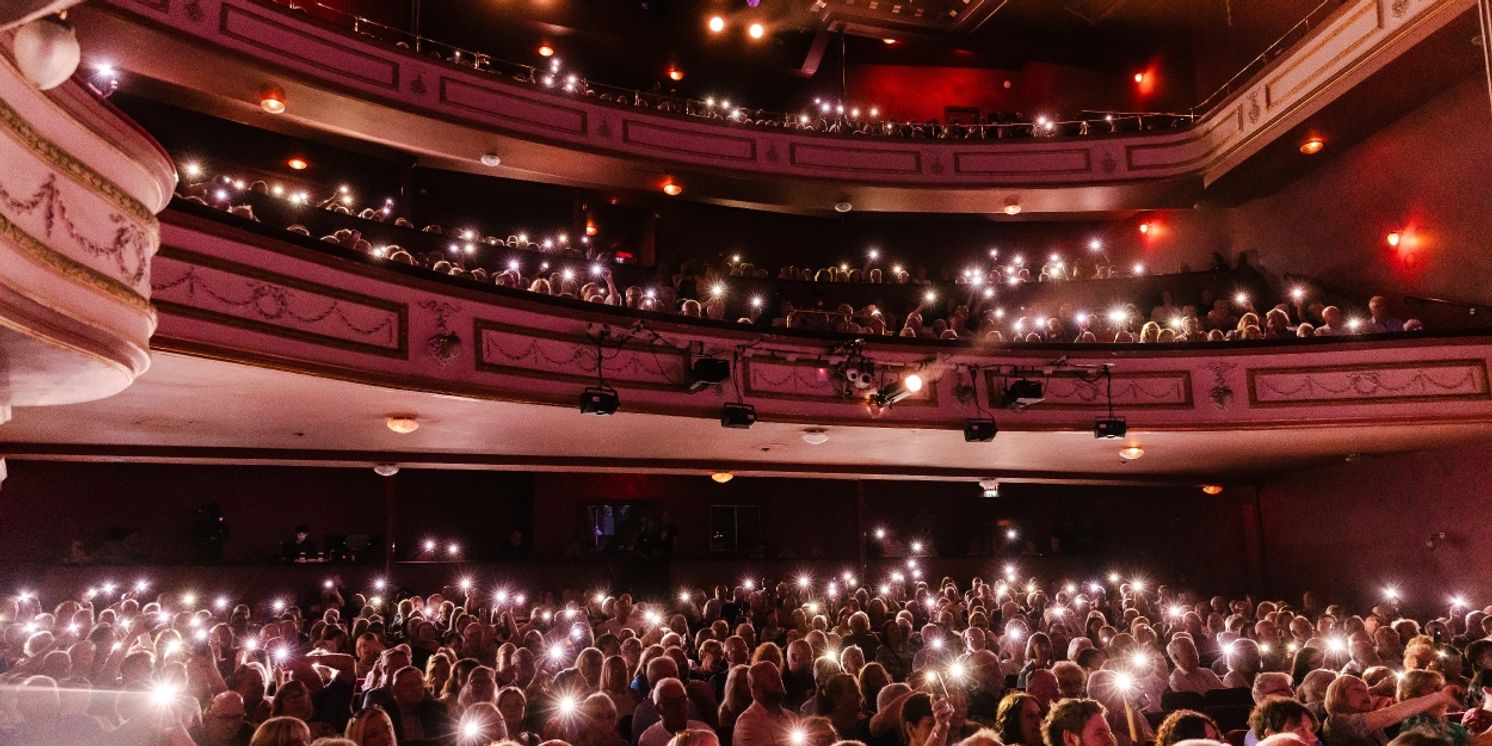 QUEEN BY CANDLELIGHT Will Celebrate 50 Years of Bohemian Rhapsody at the London Palladium  Image