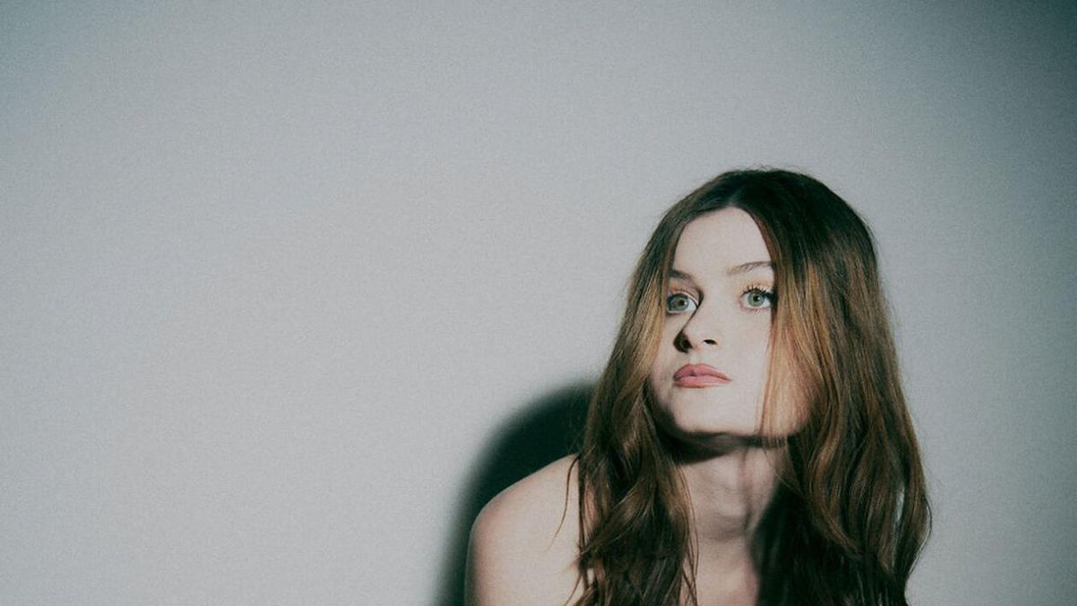 Queen Anne Releases New Single 