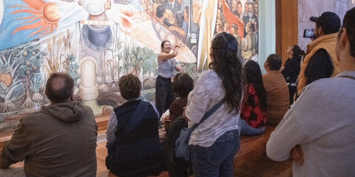 Realizarán Visitas En Lengua De Señas Mexicana Por Las Exposiciones Ángela Gurría.Señales Y Alan Glass. Sorprendente Hallazgo