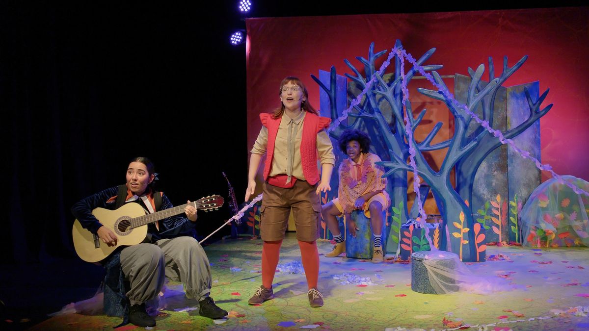 RED ROBIN'S WINTER SONG to Tour Nationally This Autumn