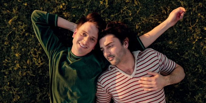 REVIEW: Guest Reviewer Hamavand Engineer Shares His Thoughts On HOLDING THE MAN Photos