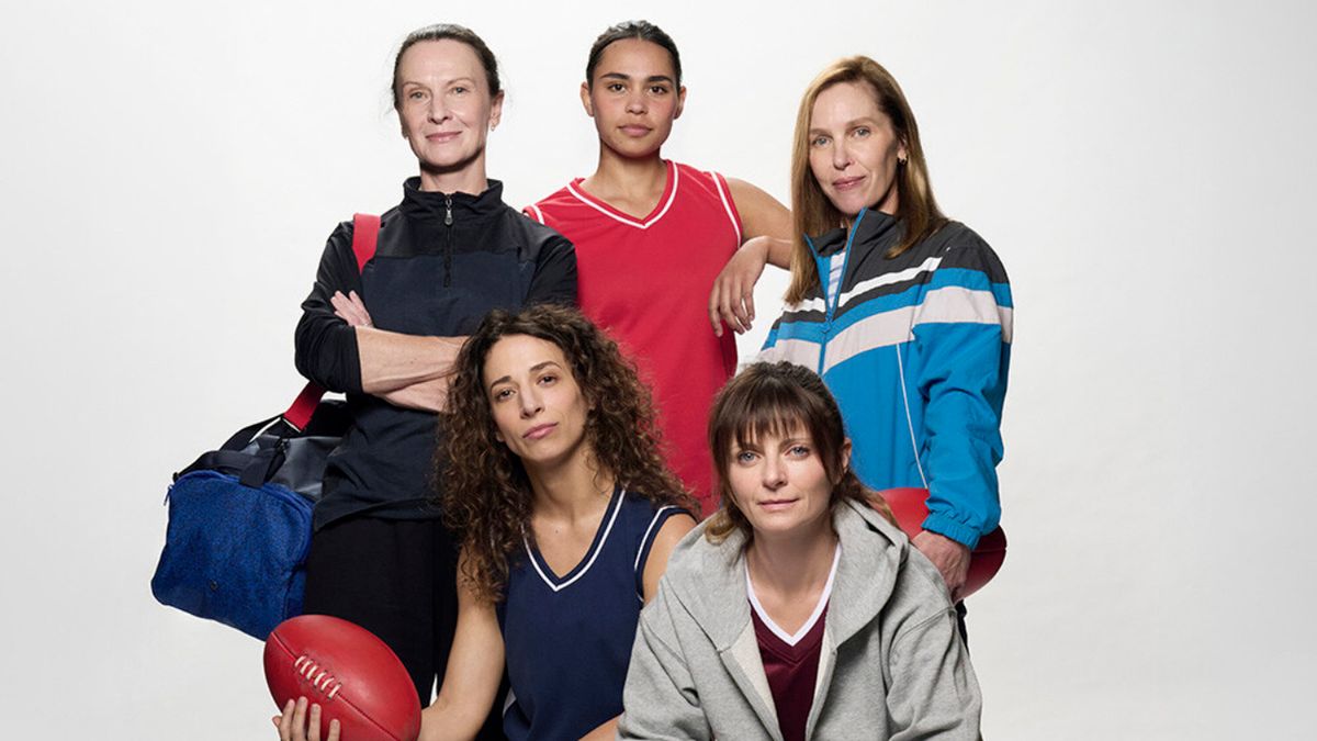 REVIEW: Suzie Miller Turns The Spotlight on Women In Australian Rules Football with STRONG IS THE NEW PRETTY