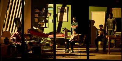 REVIEW: The Festival d'Avignon Presents L'HORS PRÉSENCE... By Tiphaine Raffier Photo