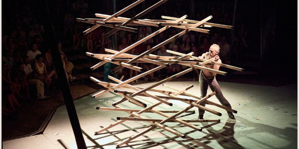 REVIEW: The Festival d'Avignon Presents TERCES By Johann de Guillerm
