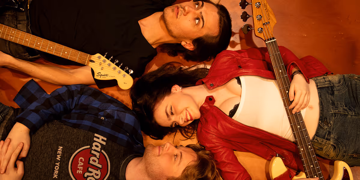 ROCK NEVER DIES to Open at Hard Rock Cafe Times Square with Immersive Dinner Show
