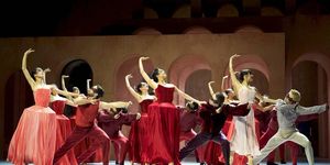ROMEO UND JULIA is Now Playing at The Opernhaus Zürich