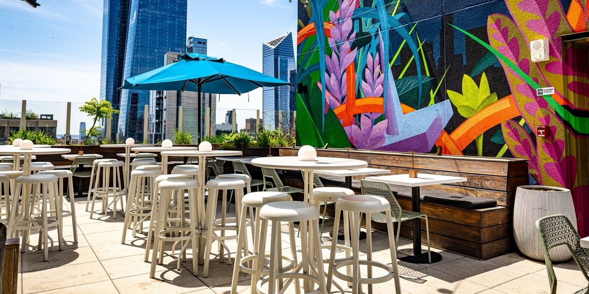 ROOFTOP SEASON-10 Enticing Venues in NYC