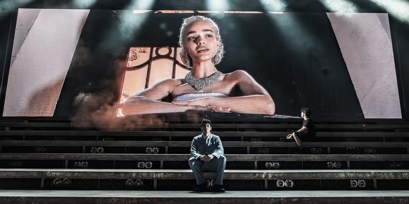 Rachel Zegler-Led EVITA Will Release Full Cast Album on Vinyl and Digital; Listen to 'Rainbow Tour' Photo