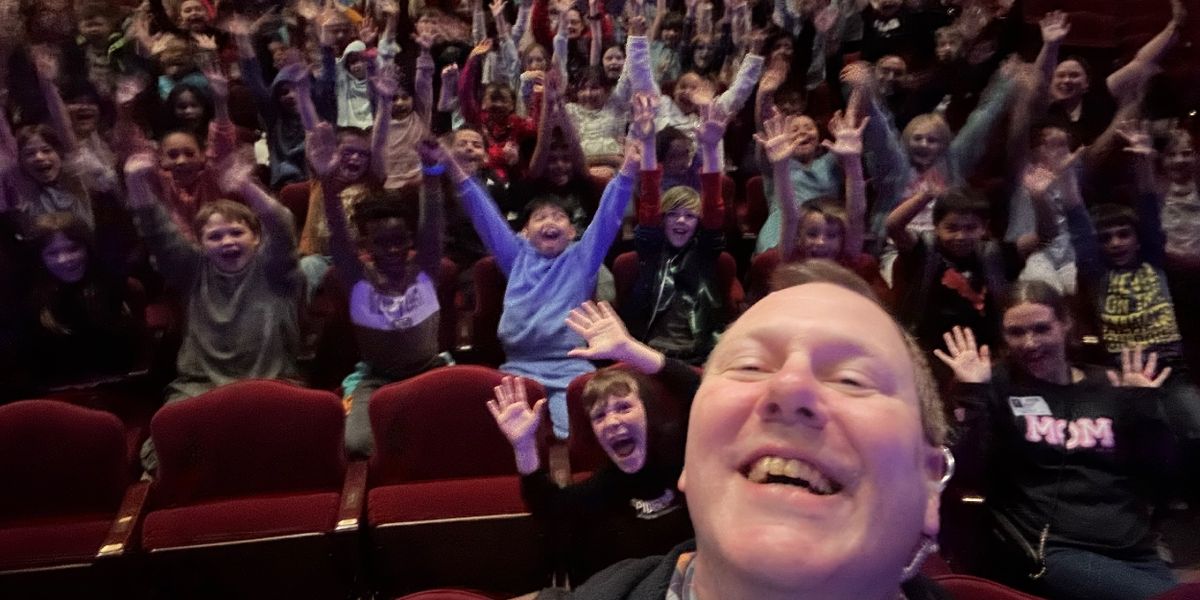 Raue Center's MISSION IMAGINATION Brings Students To The Magic Of Theatre!
