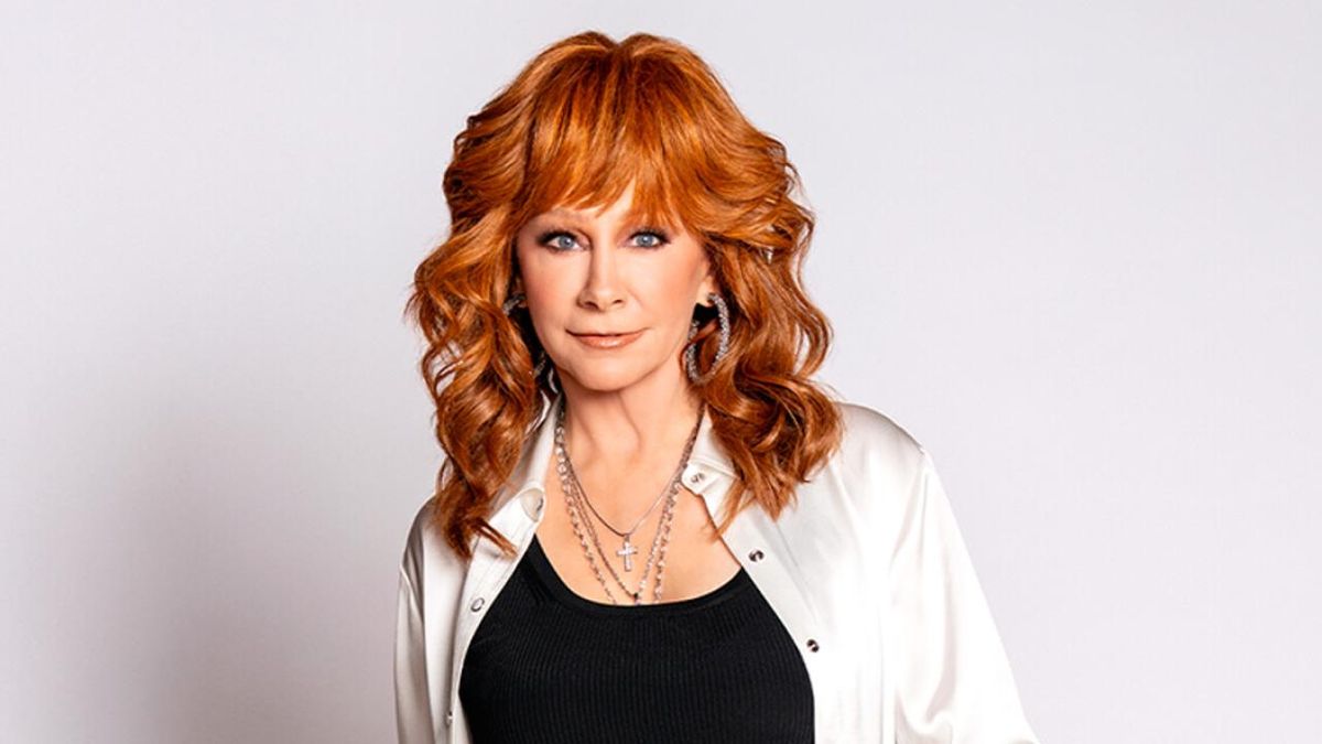 Reba McEntire to Open Fashion Vault for Benefit Auction