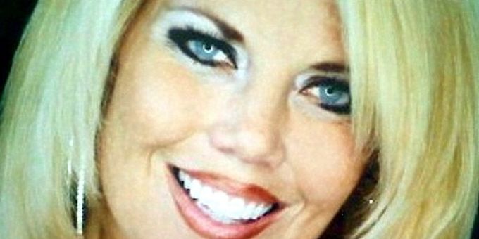 Rebecca Jo Lightfoot to Perform PUT A LITTLE LOVE IN YOUR HEART at Winter Park P Photos