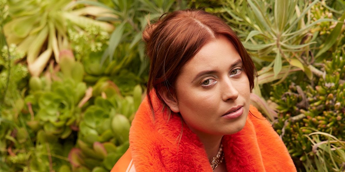 Rett Madison Shares New Cover of Fleetwood Mac's 'Everywhere'