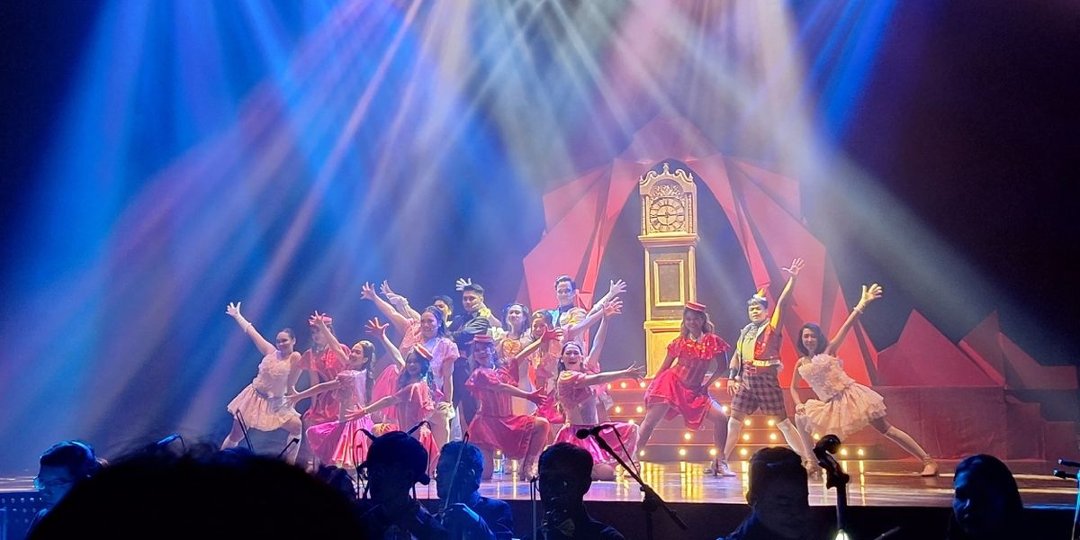 Review: Waka Waka Production's 2AM Parades a Midnight Spectacle