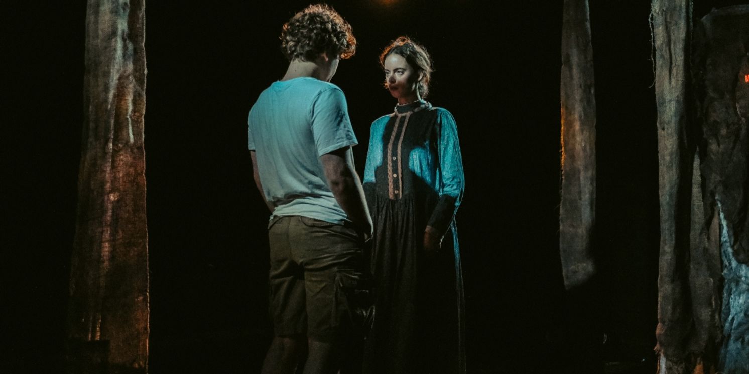 Review: 855-FOR-TRUTH, Hope Theatre  Image