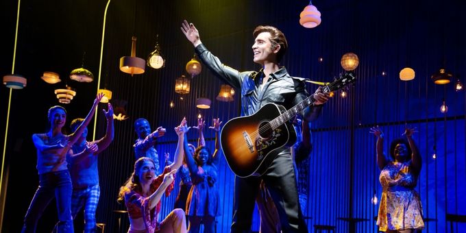 Review: A BEAUTIFUL NOISE: THE NEIL DIAMOND MUSICAL at Providence Performing Art Photos