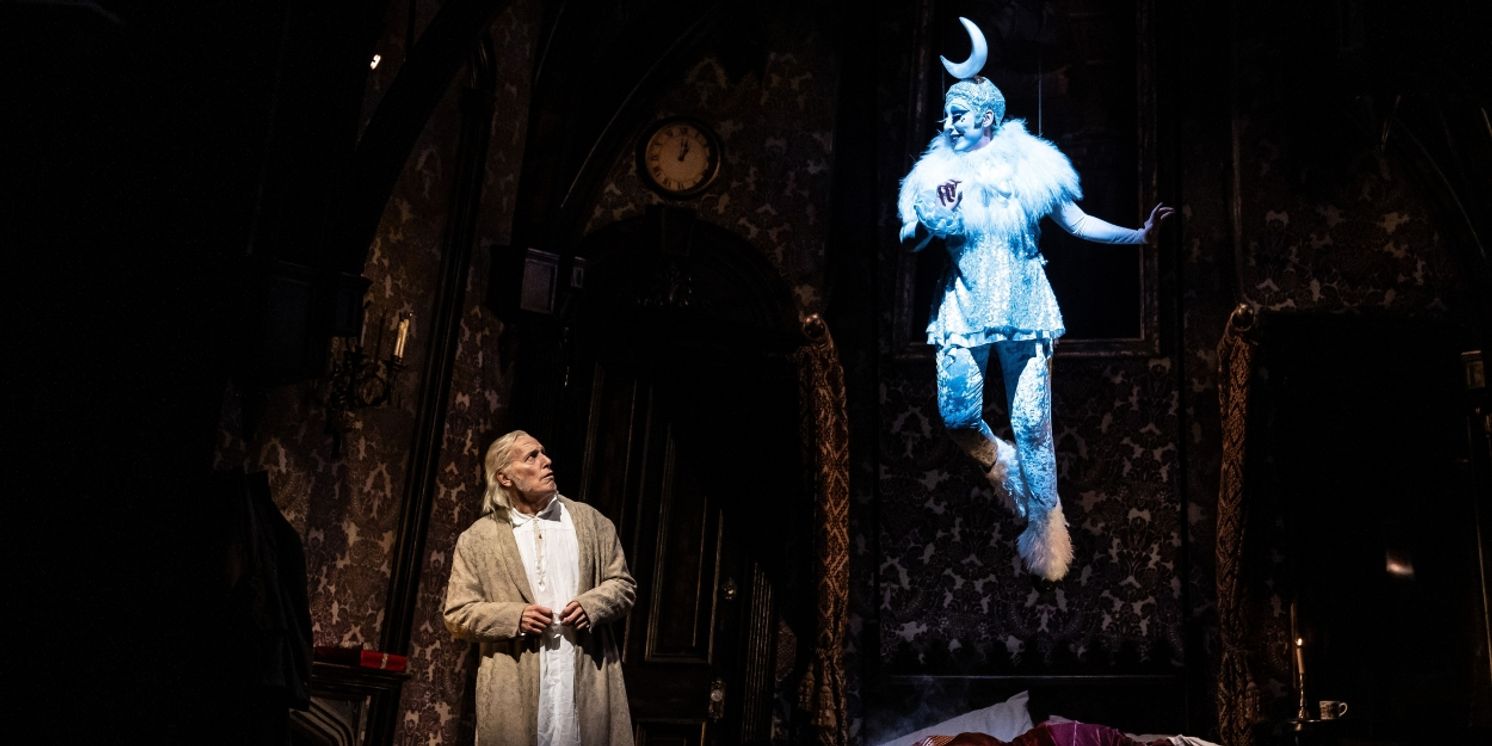 Review: A Sensory Feast of Yuletide Splendor: A CHRISTMAS CAROL at The Goodman Theatre  Image