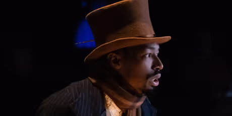 Review: A CHRISTMAS CAROL at Portland Playhouse Photo