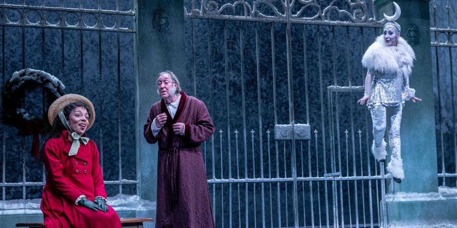 Review: A CHRISTMAS CAROL at The Goodman  Image