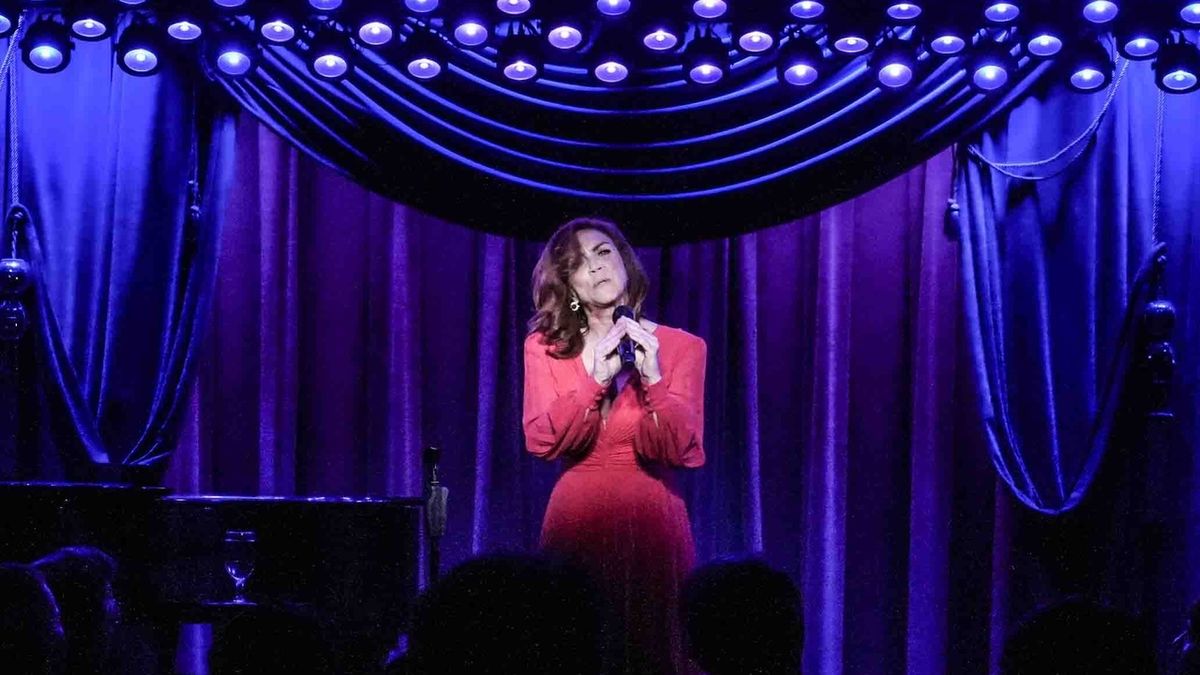 Review: Broadway Baby Andrea McArdle Struts Her Stuff at Beechman Residency