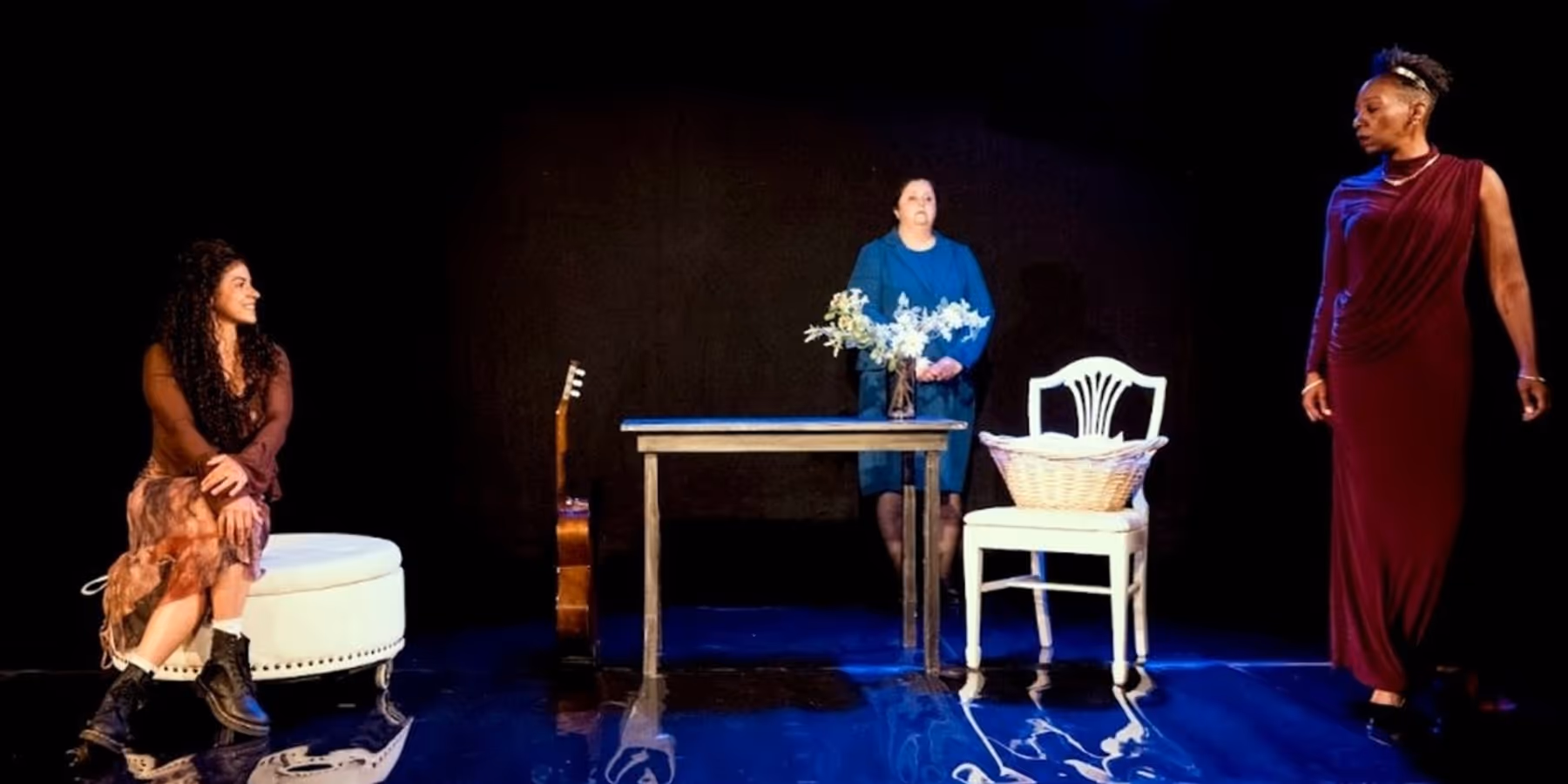 Review: A ROOM IN THE CASTLE at MOXIE Theatre