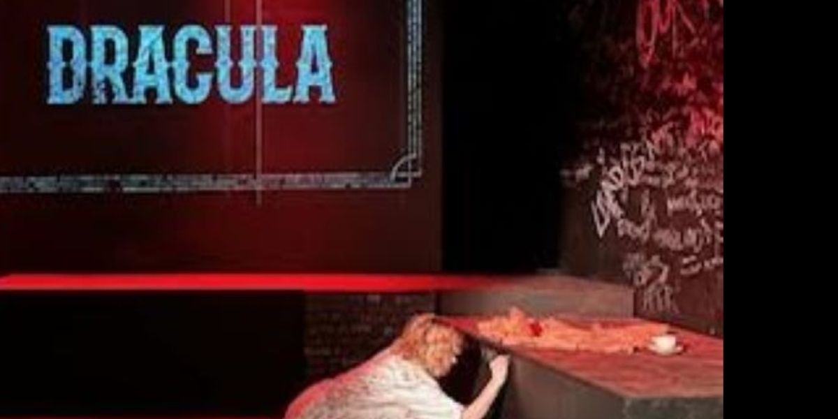 Review: A Seductive DRACULA at Town Players of New Canaan