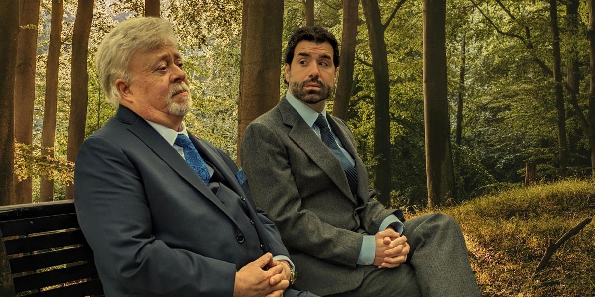Review: A WALK IN THE WOODS at The Abbey Theater
