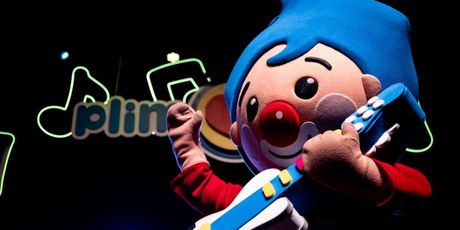 “Plim Plim en Vivo: Energía Musical” Lights Up Teatro Broadway Photo