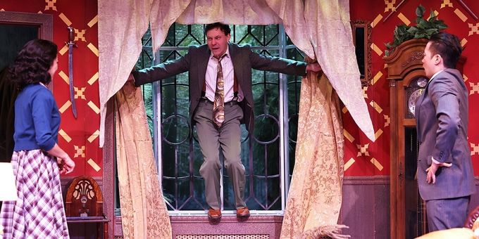 Review: Get Caught In AGATHA CHRISTIE'S THE MOUSETRAP at Beef & Boards Photos