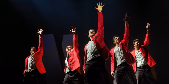 Review: AIN'T TOO PROUD-THE LIFE AND TIMES OF THE TEMPTATIONS at Ogunquit Playho Photos
