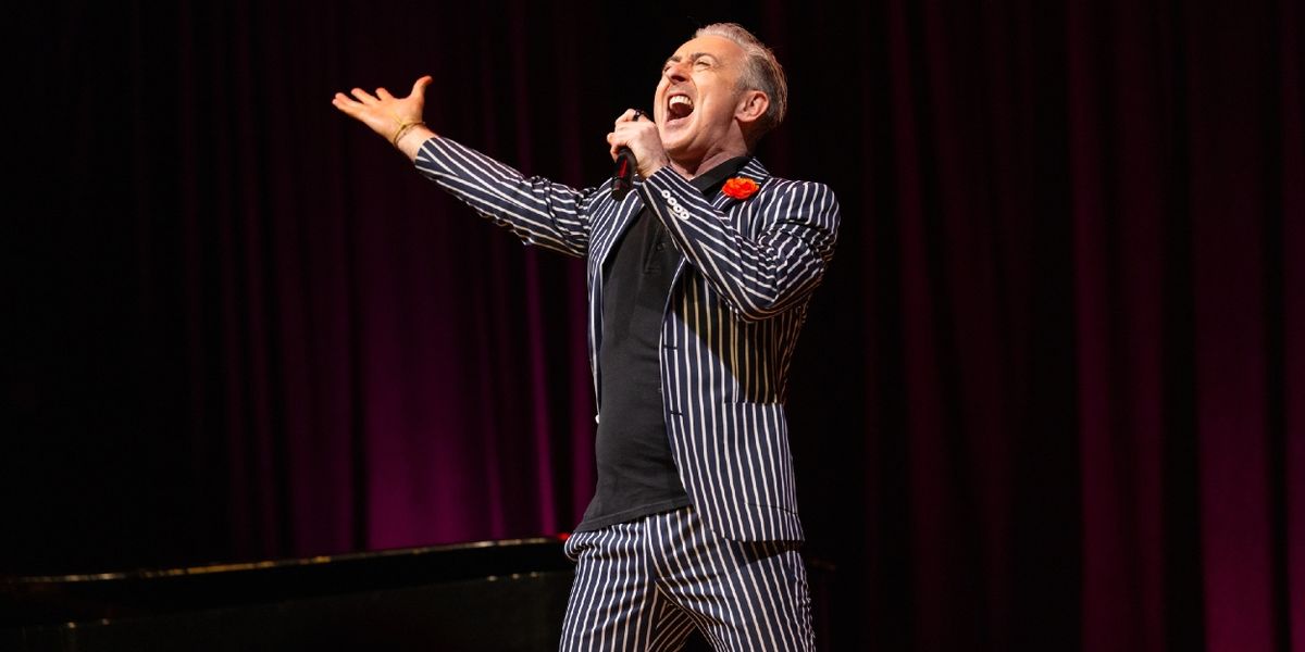 Review: ALAN CUMMING IS NOT ACTING HIS AGE delights Sanders Theatre audience