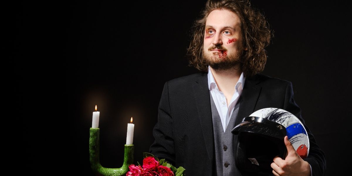 Review: EDINBURGH 2024: ALEXANDER BENNETT: EMOTIONAL DAREDEVIL, Gilded Balloon Patter House
