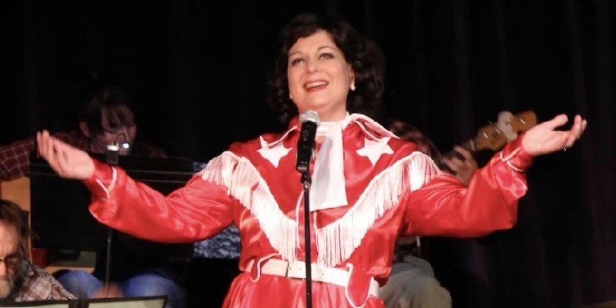 Review: ALWAYS...PATSY CLINE at Kechi Playhouse