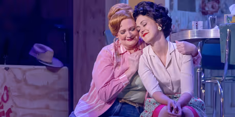 Review: ALWAYS... PATSY CLINE at The Carnegie Photo