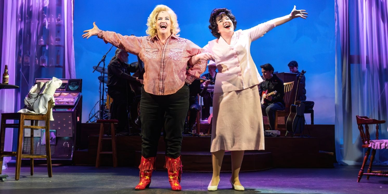 Review: ALWAYS...PATSY CLINE at Theatre By The Sea  Image