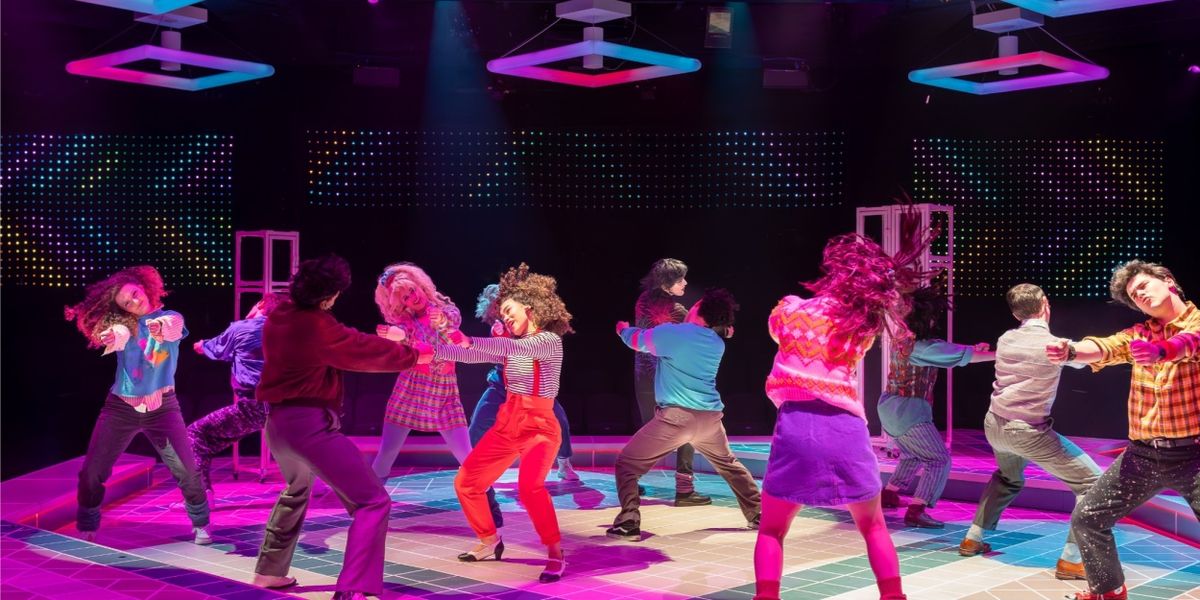 Review: ALWAYS SOMETHING THERE... at Marriott Theatre, Lincolnshire IL