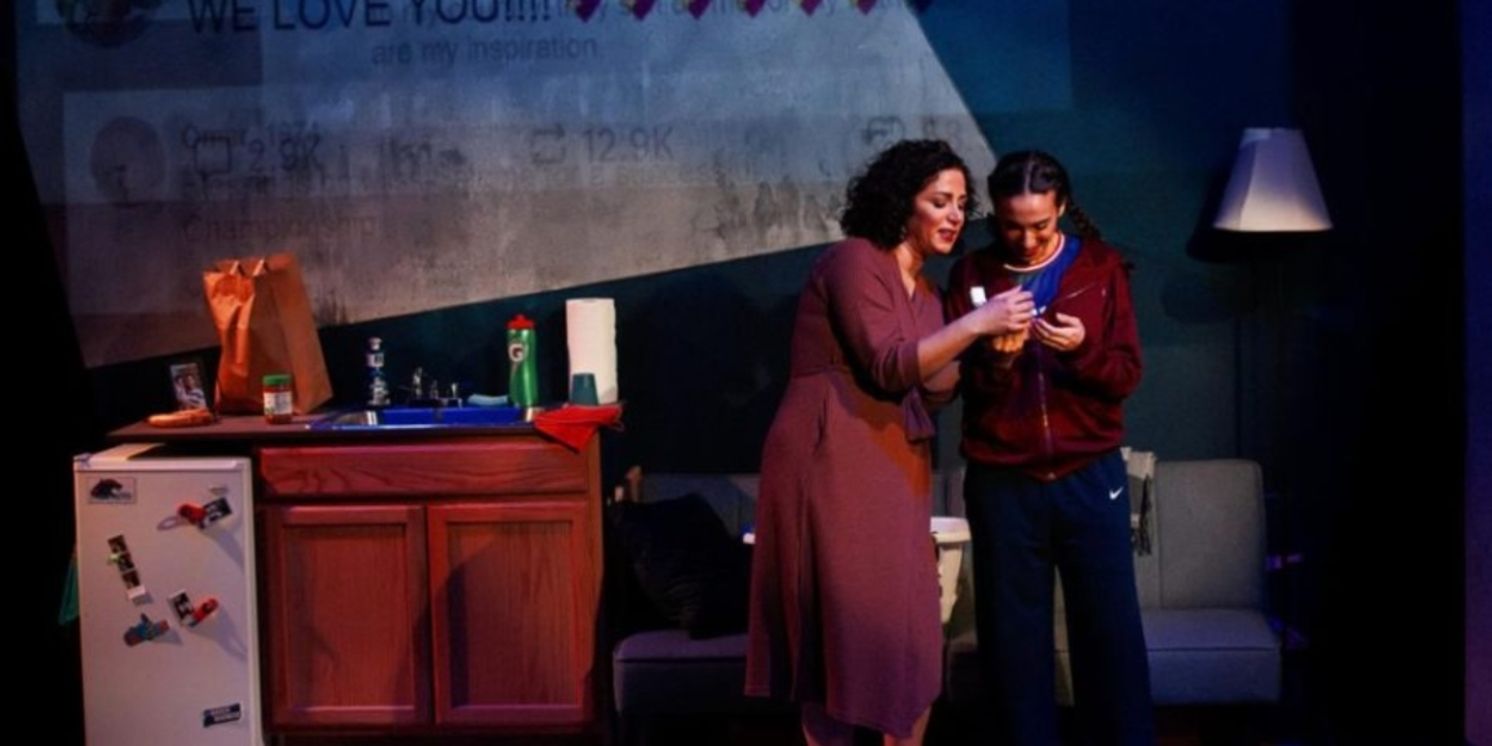 Review: AMERICAN FAST at Theater Alliance  Image