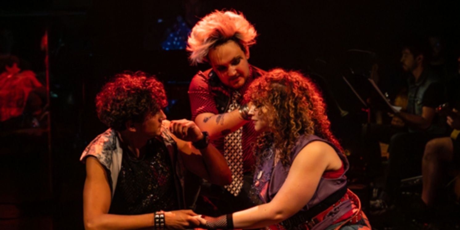 Review: AMERICAN IDIOT at Abbey Theater Of Dublin  Image