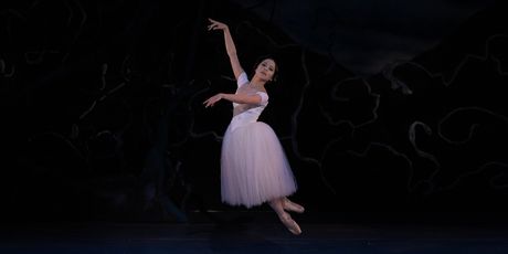 Review: AMERICAN REPERTORY BALLET’S GISELLE Haunts, Delights Audiences at New Brunswick Pe Photo