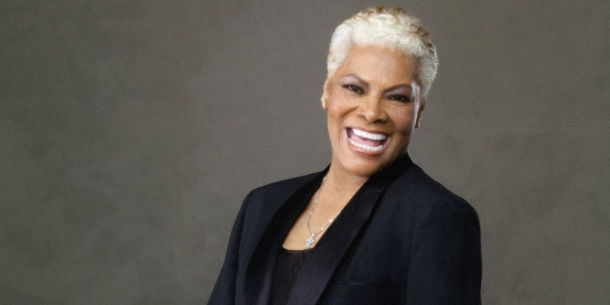 Review: DIONNE WARWICK Dazzles at Cabot Theatre