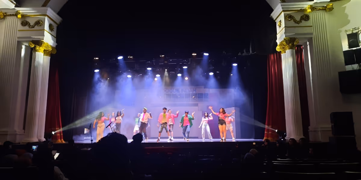 Review: Anak Jaksel the Musical! is A Mishmash of Nostalgia, Friendship, and Missteps