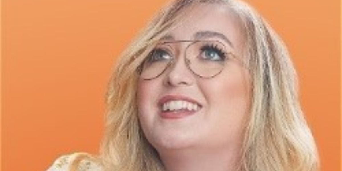 EDINBURGH 2023: Review: ANGELA BEEVERS: HOW TO WRITE A EULOGY THAT KILLS, Gilded Balloon Patter Hoose, Snug