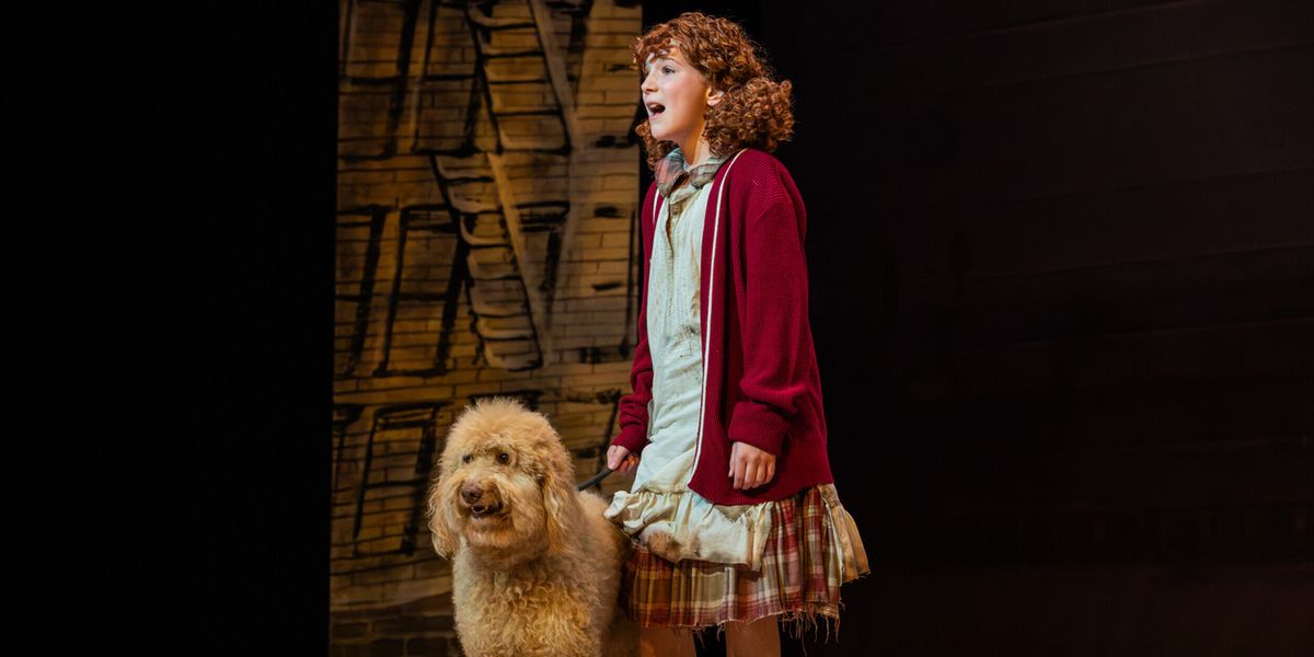 REVIEW: Strong Showmanship Makes ANNIE an Uplifting Must-See at Aurora Theatre